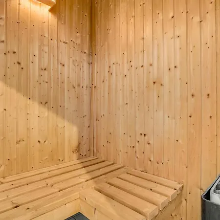 Amazing In With Sauna *